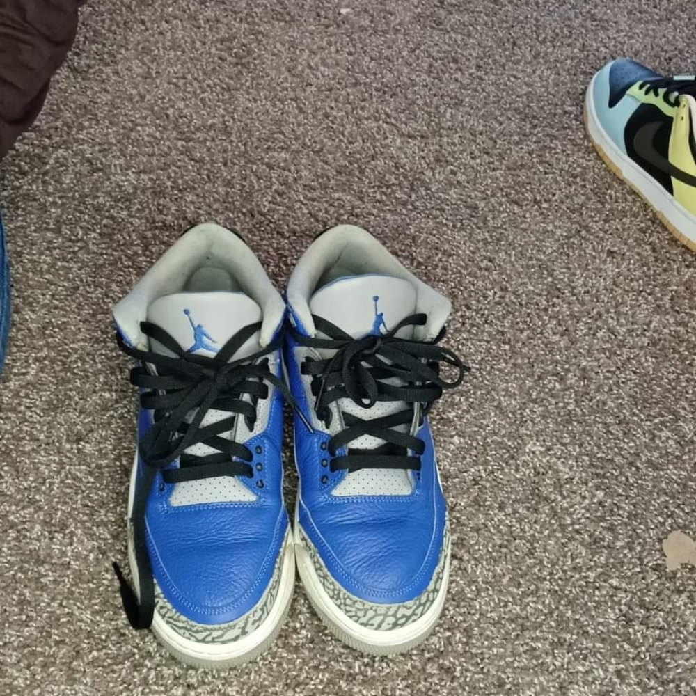 Jordan 3's